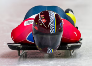 olahraga-skeleton-tuntut-fokus-tinggi-dan-keberanian